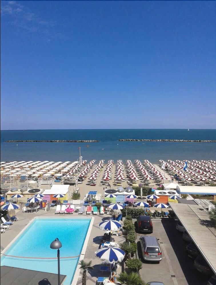 Hotel Italia Bellaria-Igea Marina Exterior foto